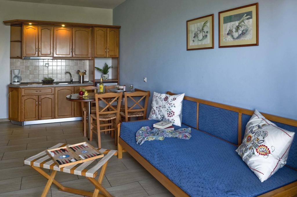 Hotel Apartments Sikia 카토 가트제아 객실 사진