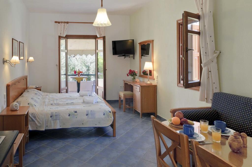 Hotel Apartments Sikia 카토 가트제아 외부 사진